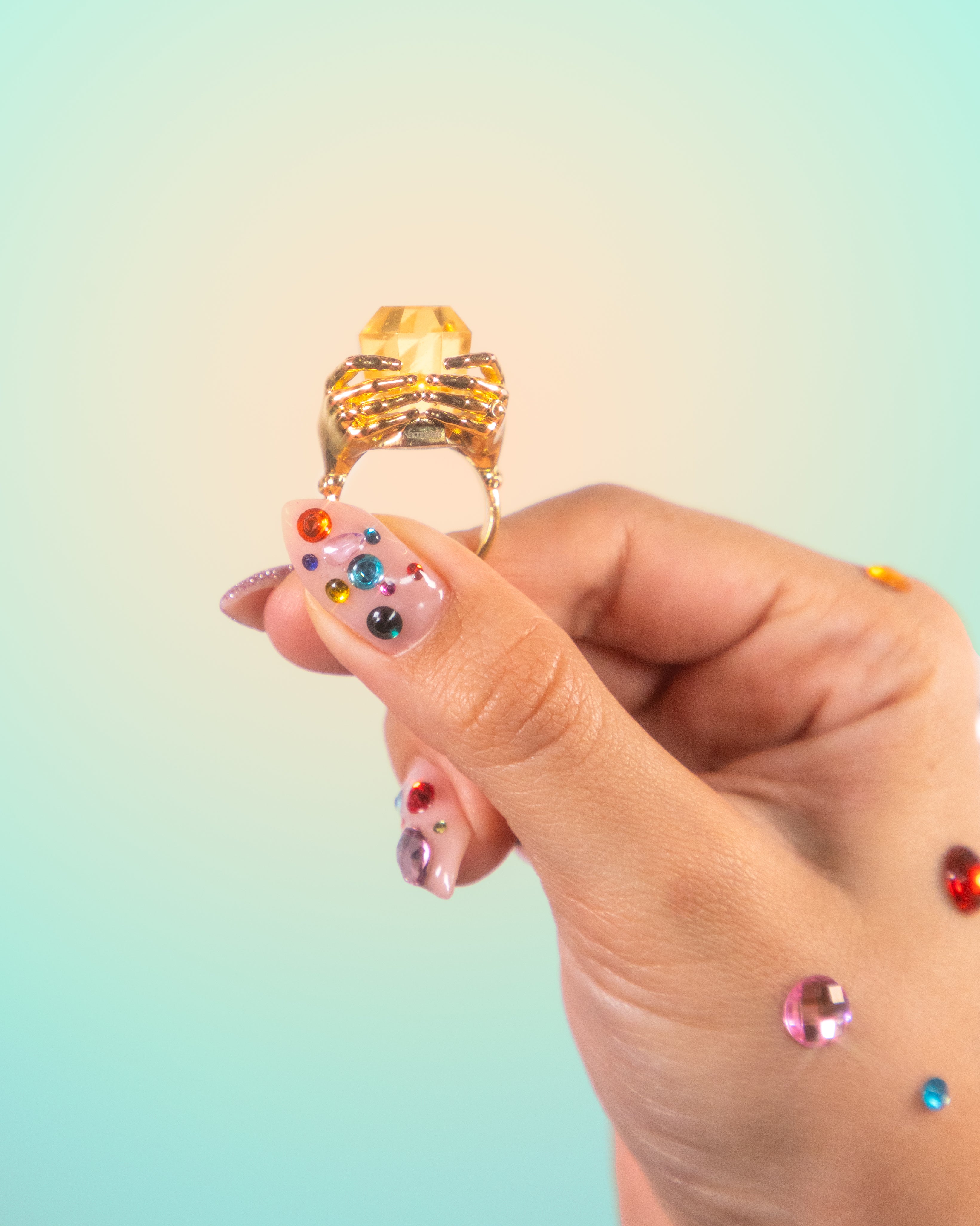 Ring crystal pop mangotango