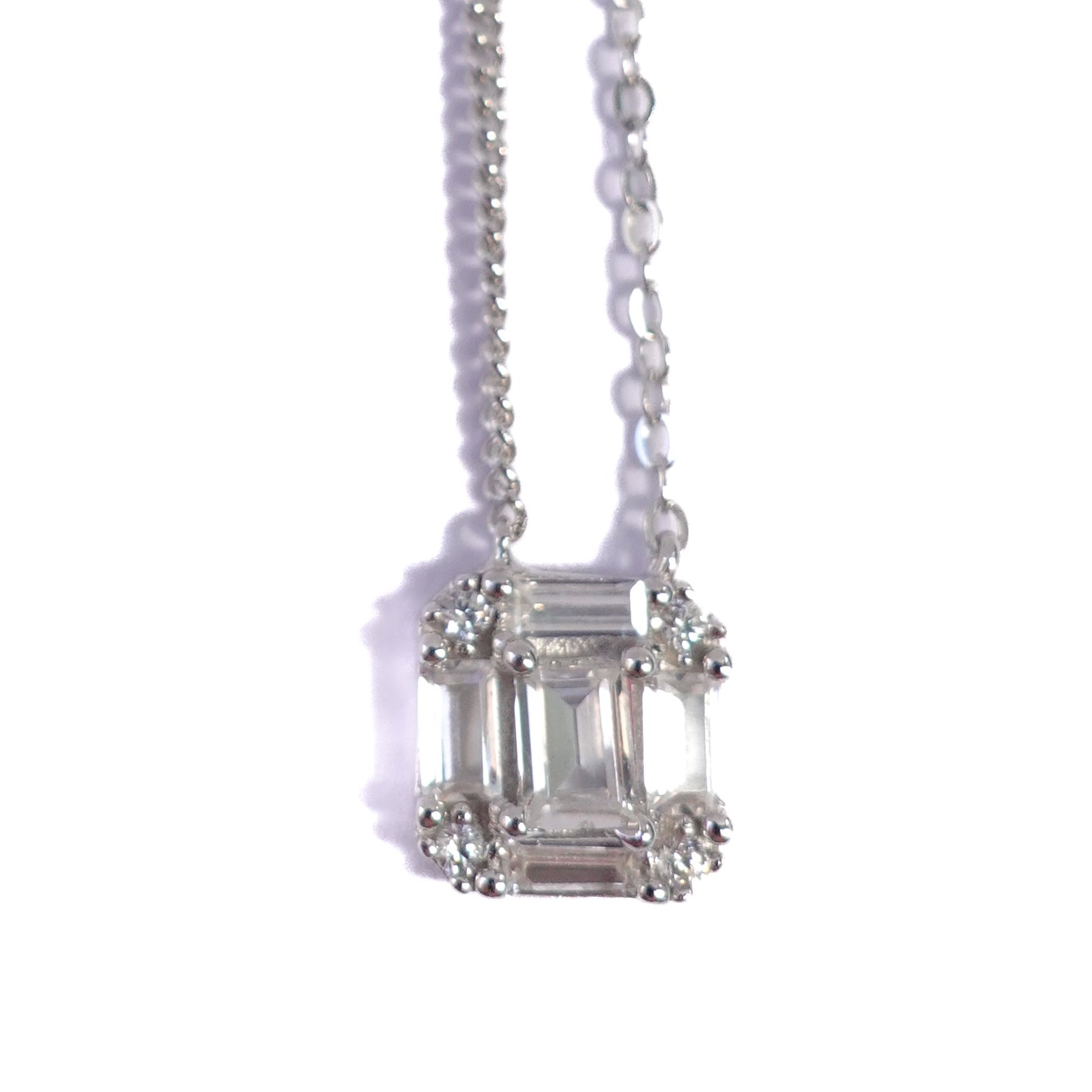 Collar thiny crystals