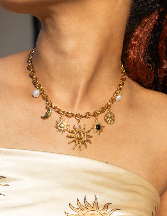 Collar cosmos charms